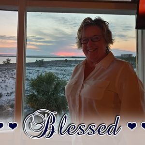 Meet your Posher, Joan